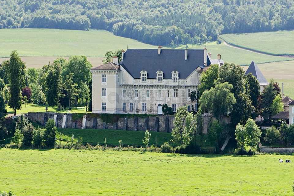 Château de Montbras