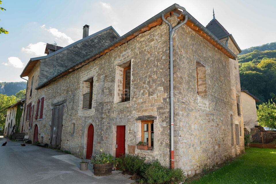 Bâtiment Re-Sources Jura, 5 bis rue du moulin - © Gilles Pincemaille