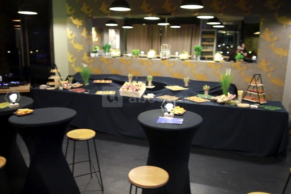 Noodles Bar