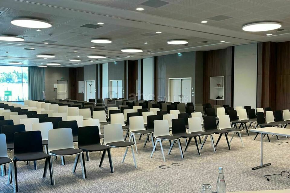 Holiday Inn Paris Cdg Airport
