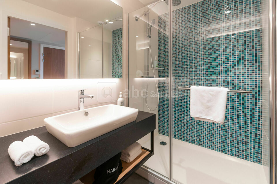 Salle de bain - Holiday Inn Paris CDG Airport