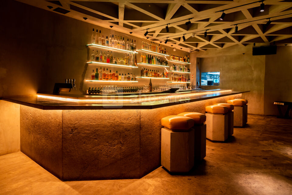 Bar Lounge