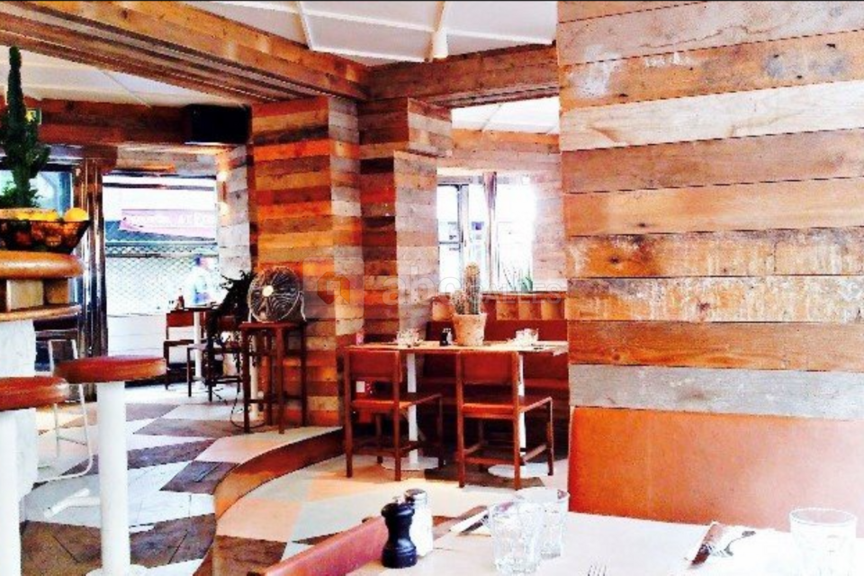 Le Dépanneur Terrasse ABC Salles