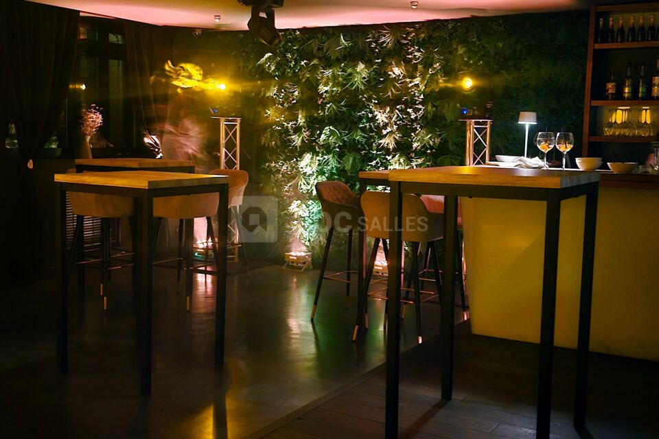 Bar Lounge