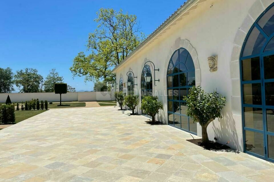 Château de Larraldia