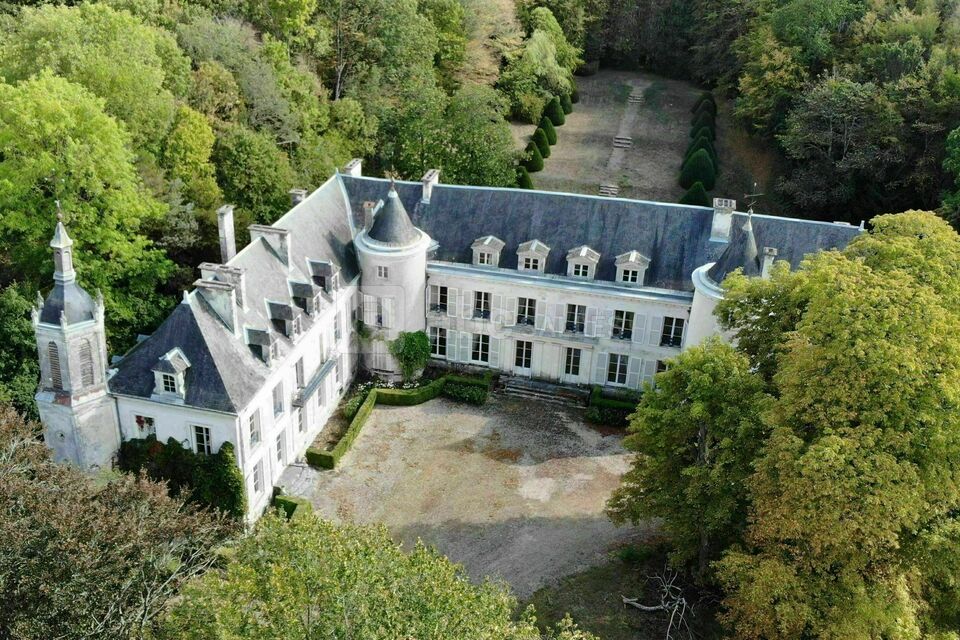 Château de Charnizay