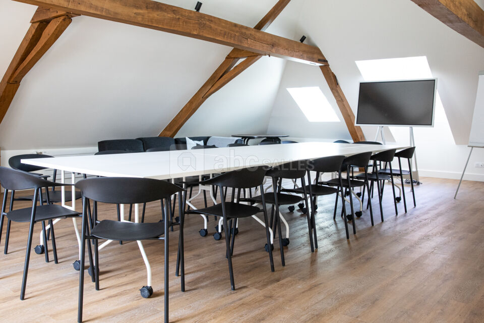 Maison Meeting