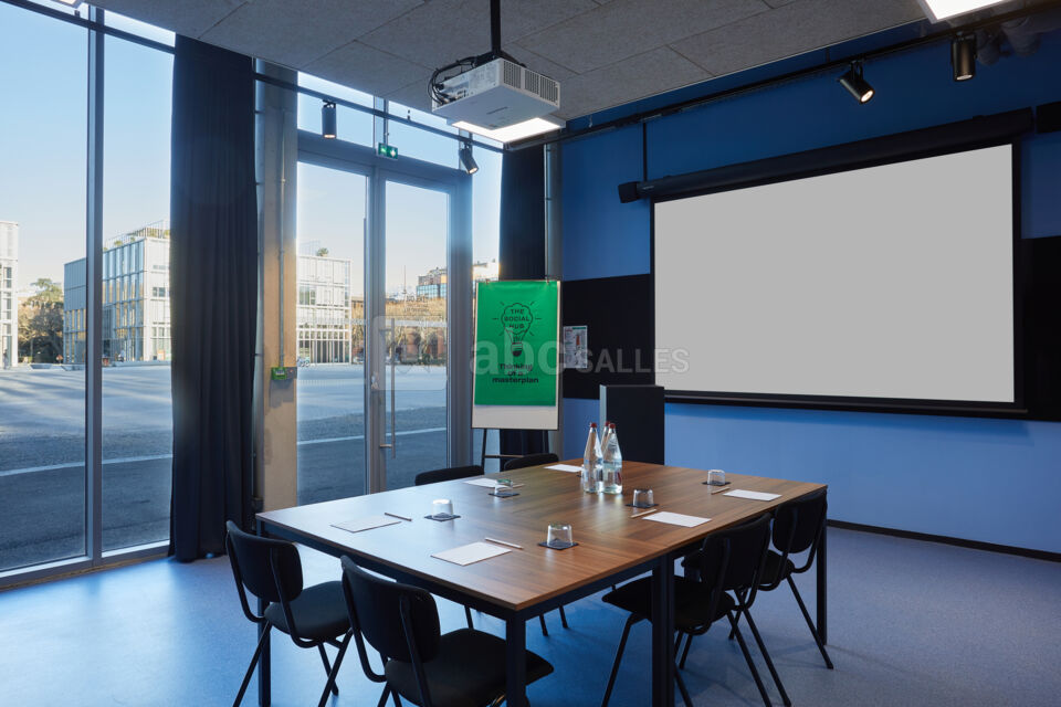 The Social Hub