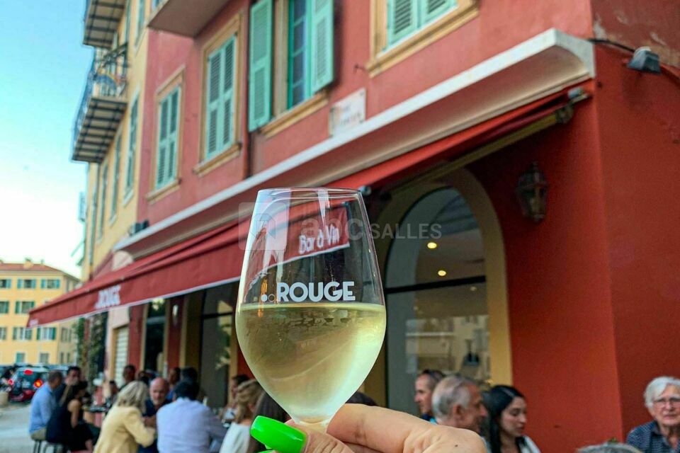 Rouge Restaurant Bar À Vin