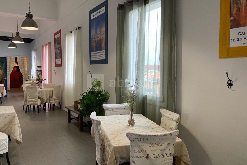 Pavillon Grand Hall