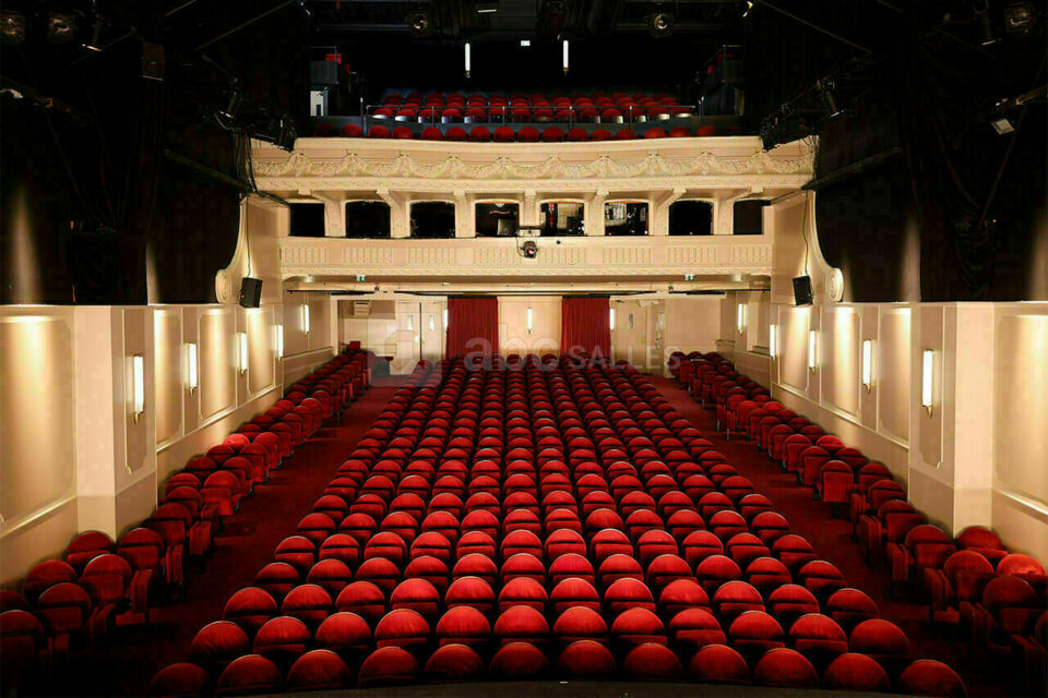 Palais des Glaces