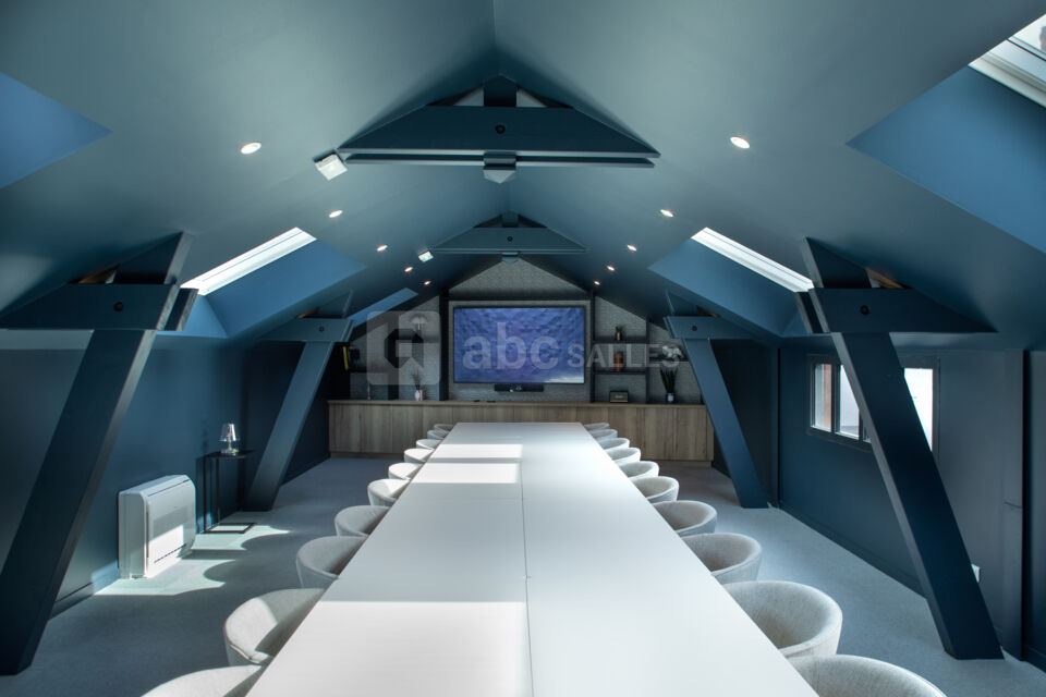 La Meeting Room