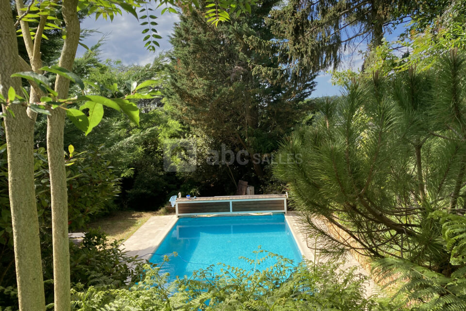 La piscine en été