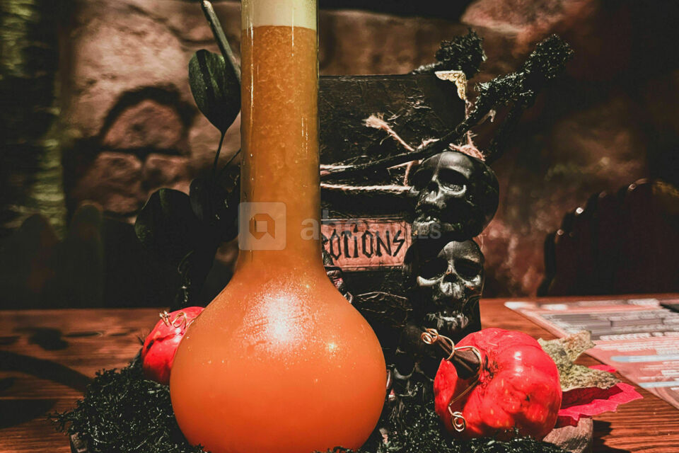 COCKTAIL SPECIAL