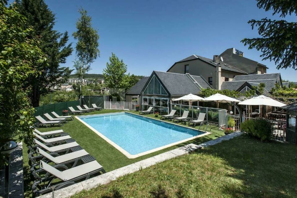 Brit Hotel Mende