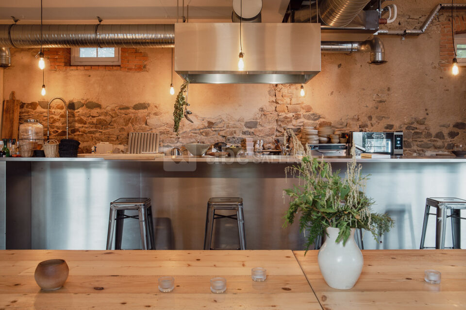 Bar/comptoir/cuisine ouverte