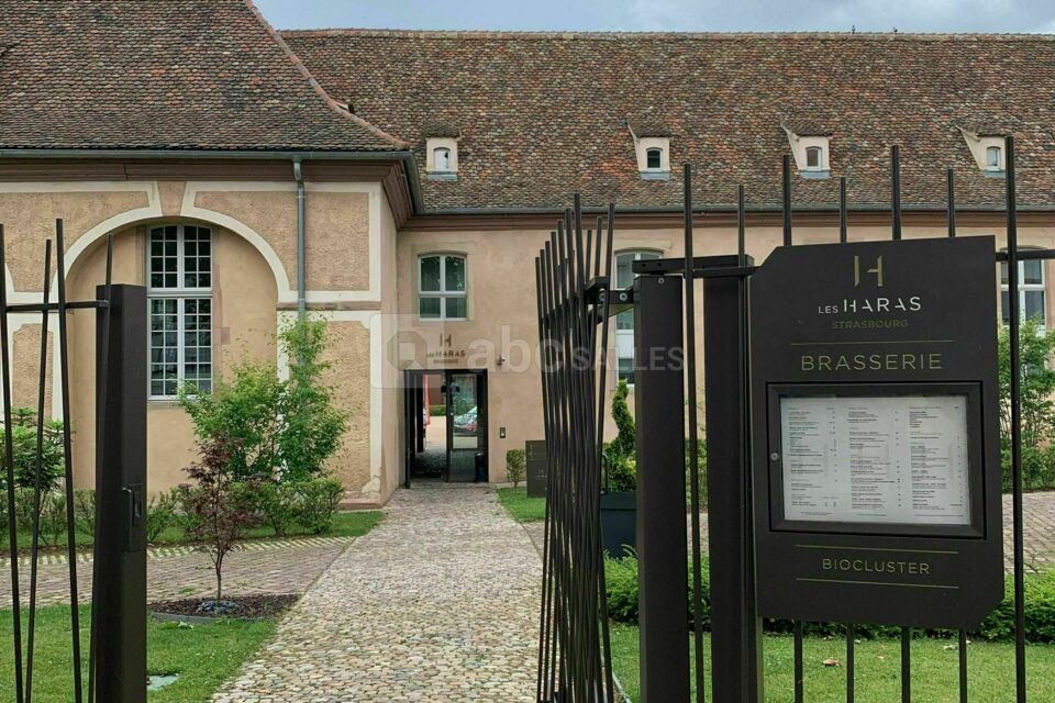 Entrée du Biocluster des Haras
