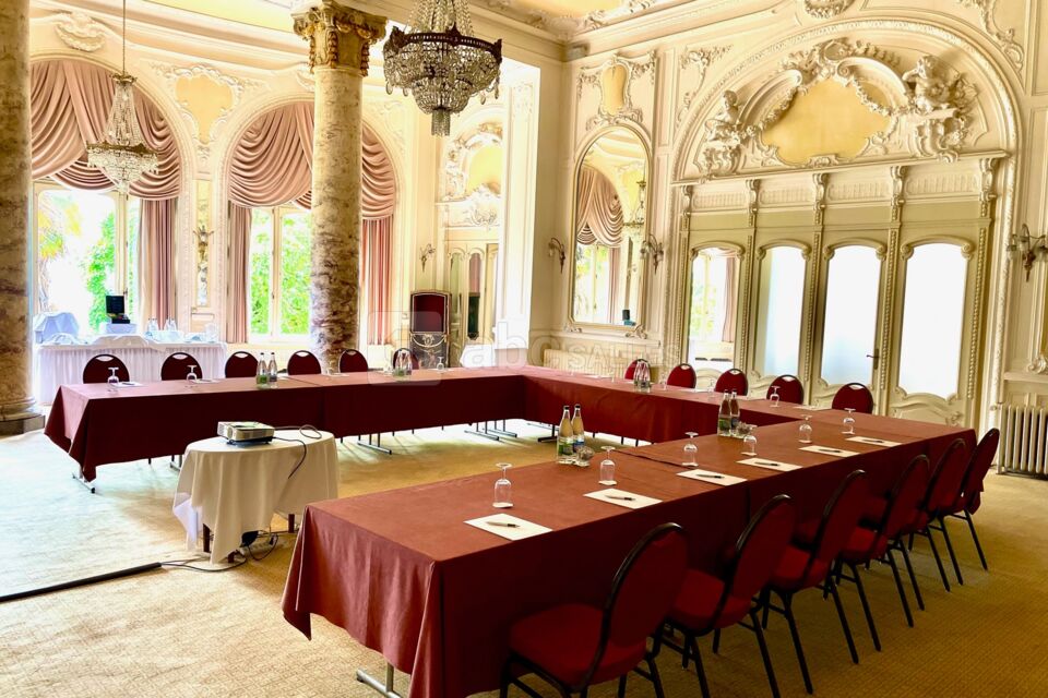 Hôtel du Grand Lac Excelsior