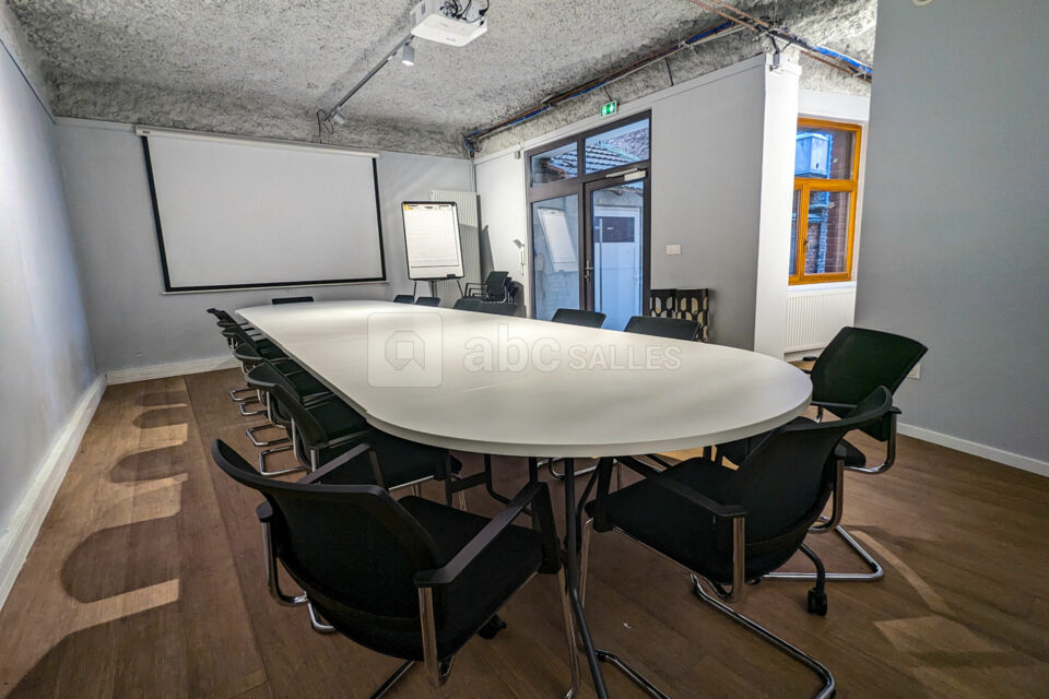 Espace 03 - 40m2, salle de conférence, réunions