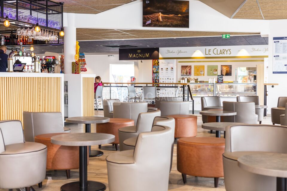 Salle de bar