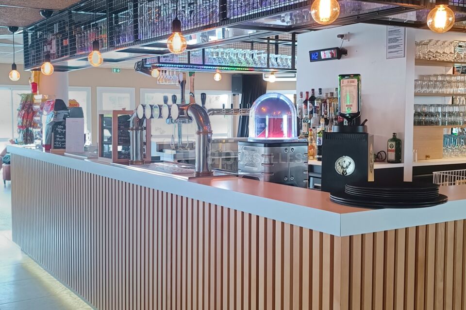 Salle de bar