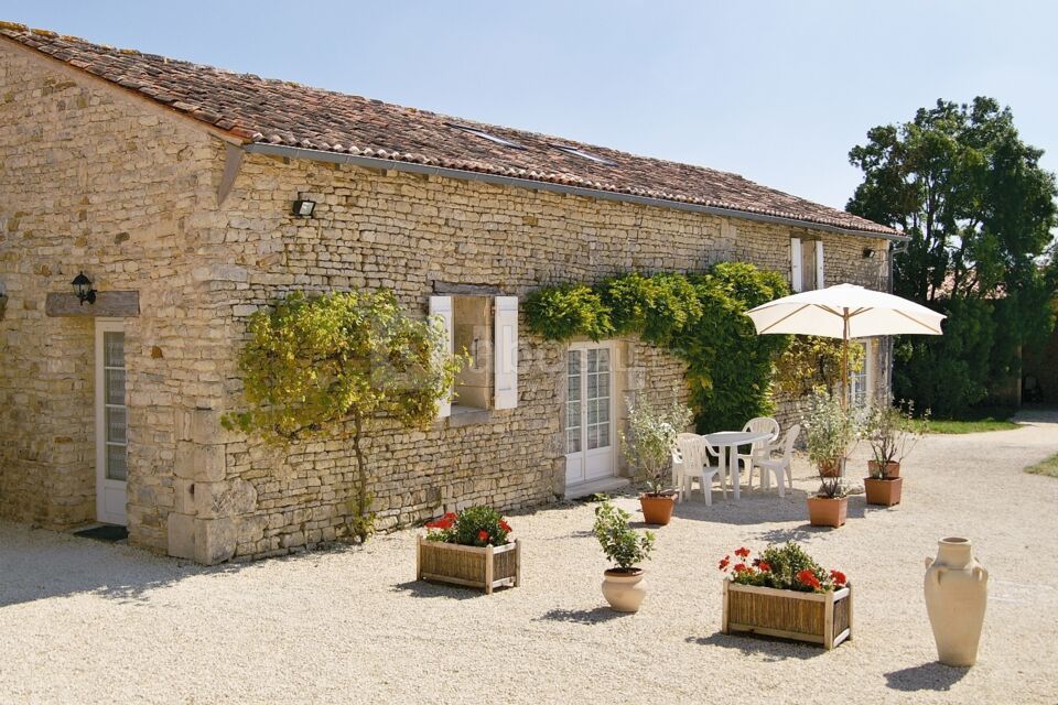 Le Vieux Monastère