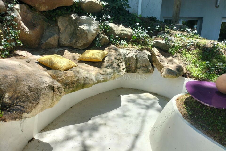 Terrasse dans le parc