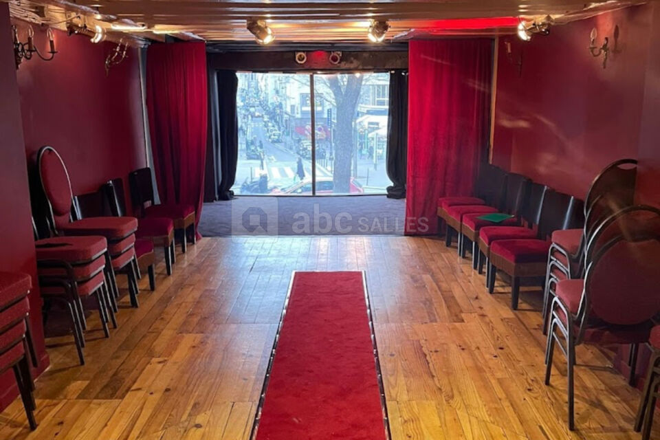 Broadway Comedy Club