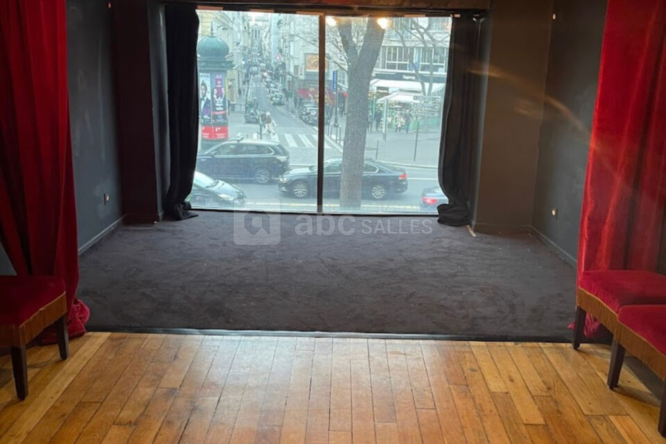 Broadway Comedy Club