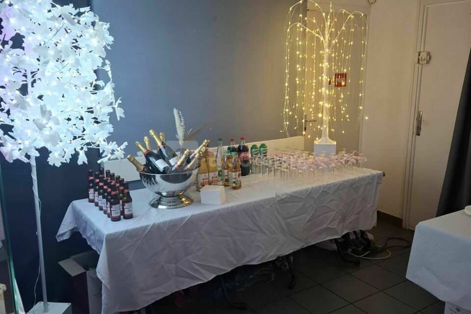 Restaurant Open Kfé