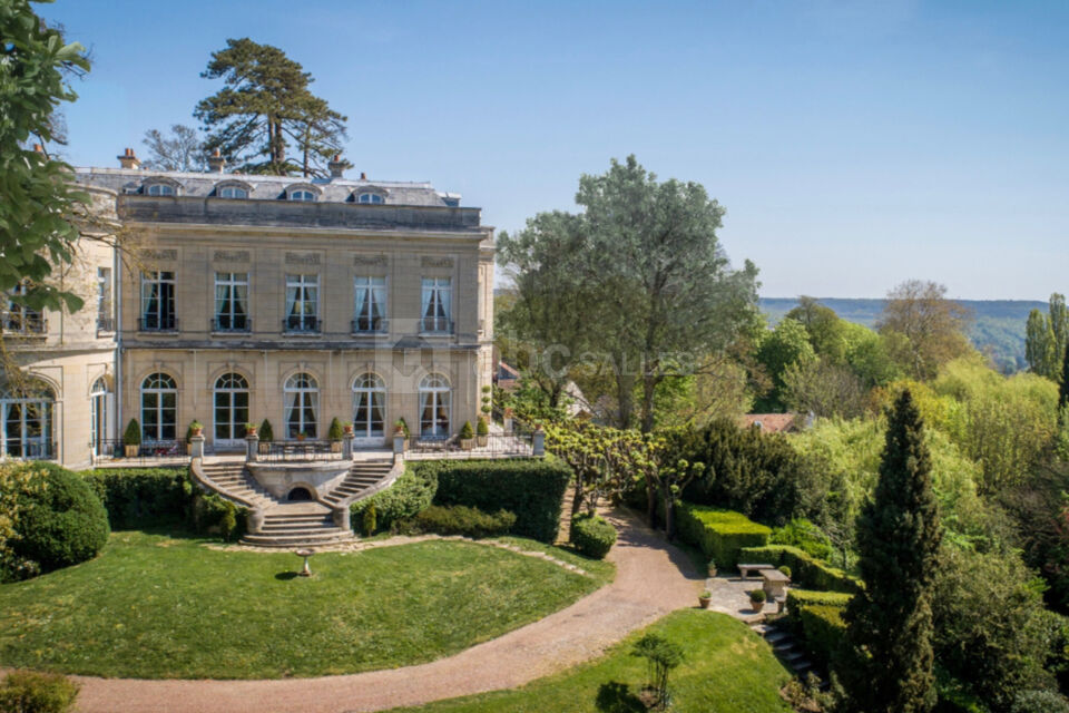 Le château coté parc
