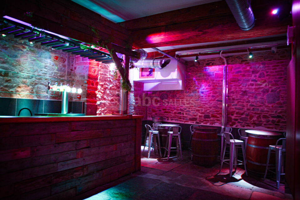 Little Pub