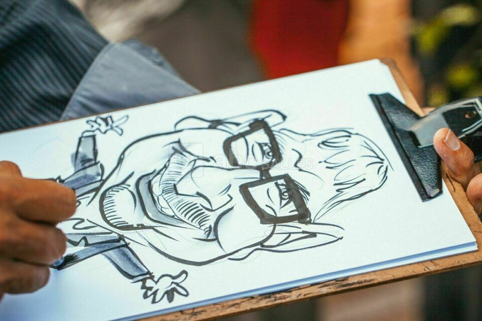 Caricaturiste, marquez les esprits