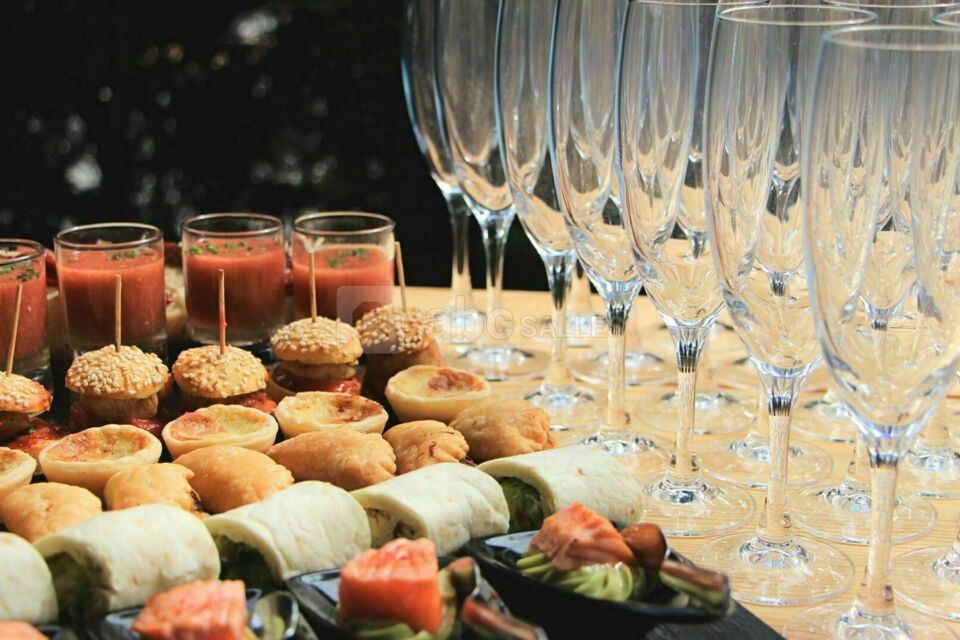 Apéritif et cocktail déjeunatoire / dinatoire