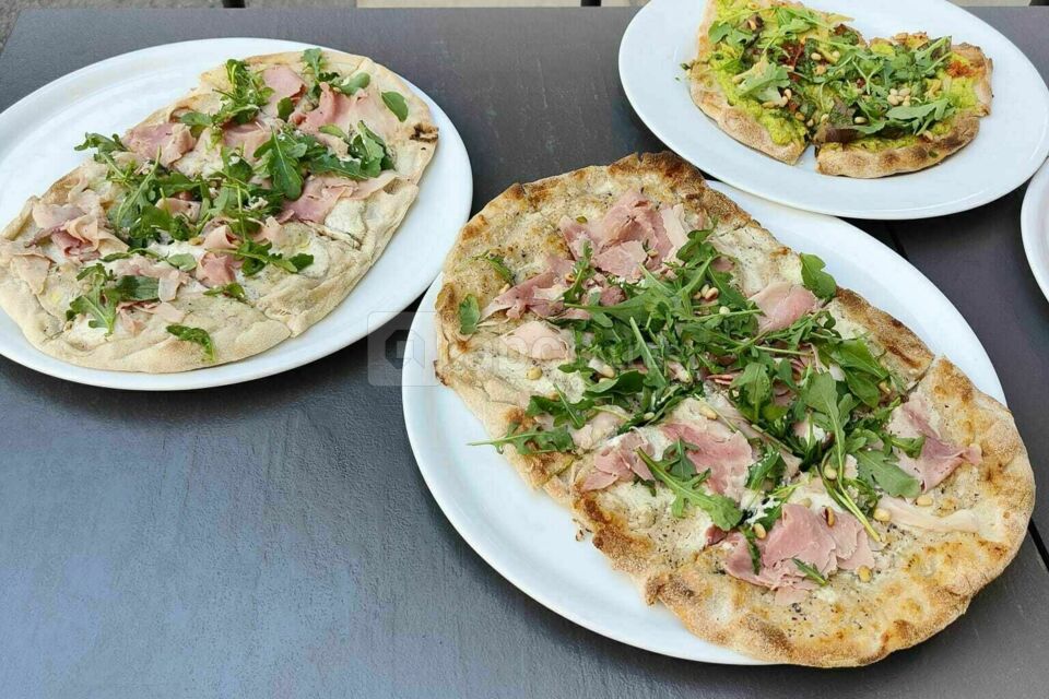 Tapas à partager, pins' maison