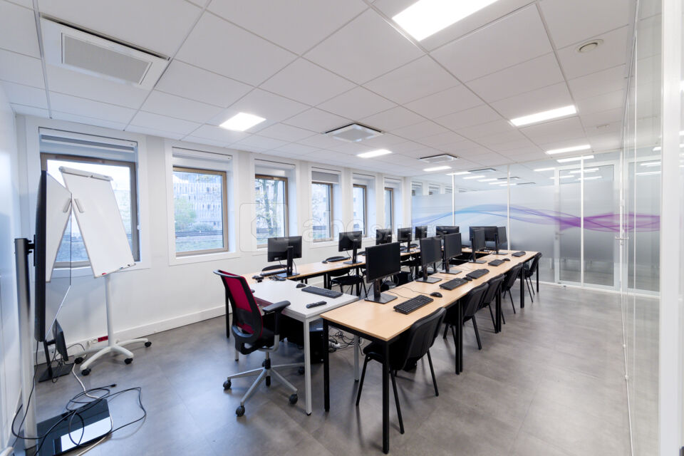 Creteil Business Center