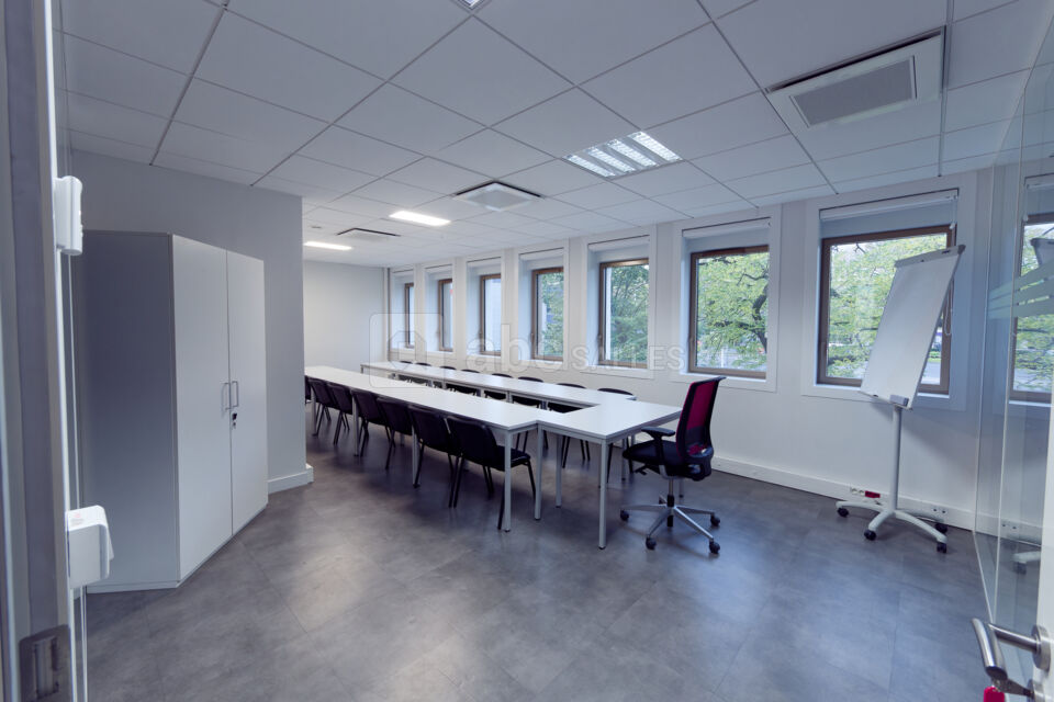 Creteil Business Center