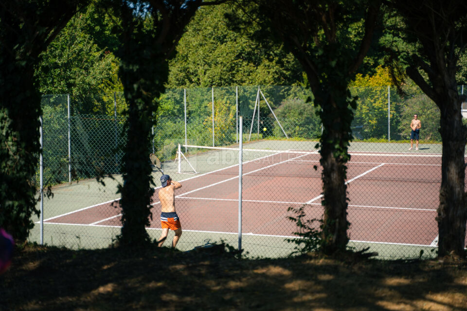 Terrain de tennis