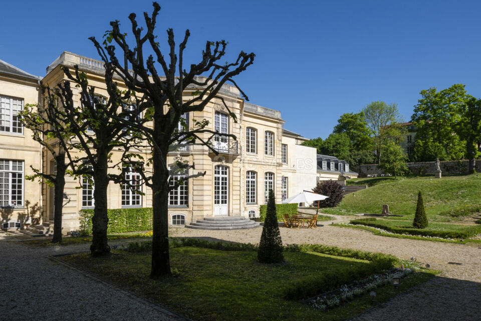 Hôtel de la Comtesse du Barry