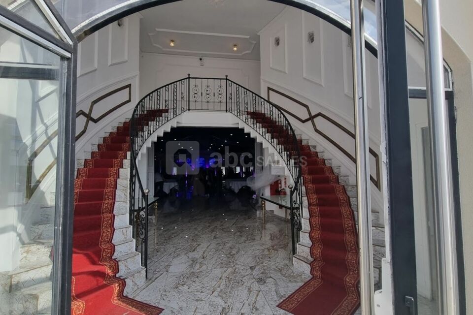 Le Palacio Reception