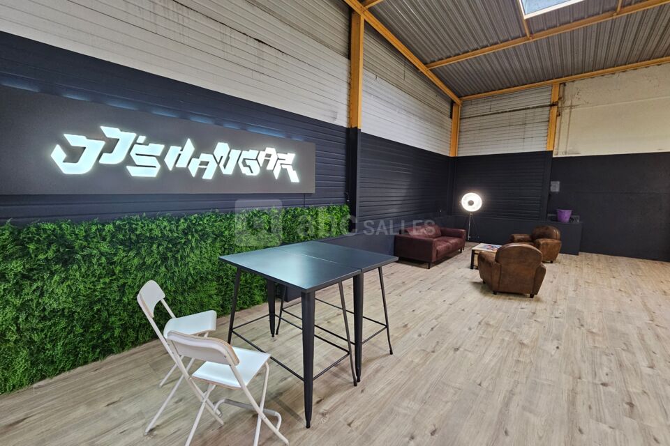 MEZZANINE 140 M2