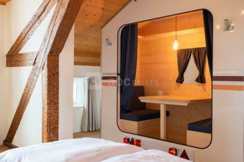 Peanut Mountain Lodge