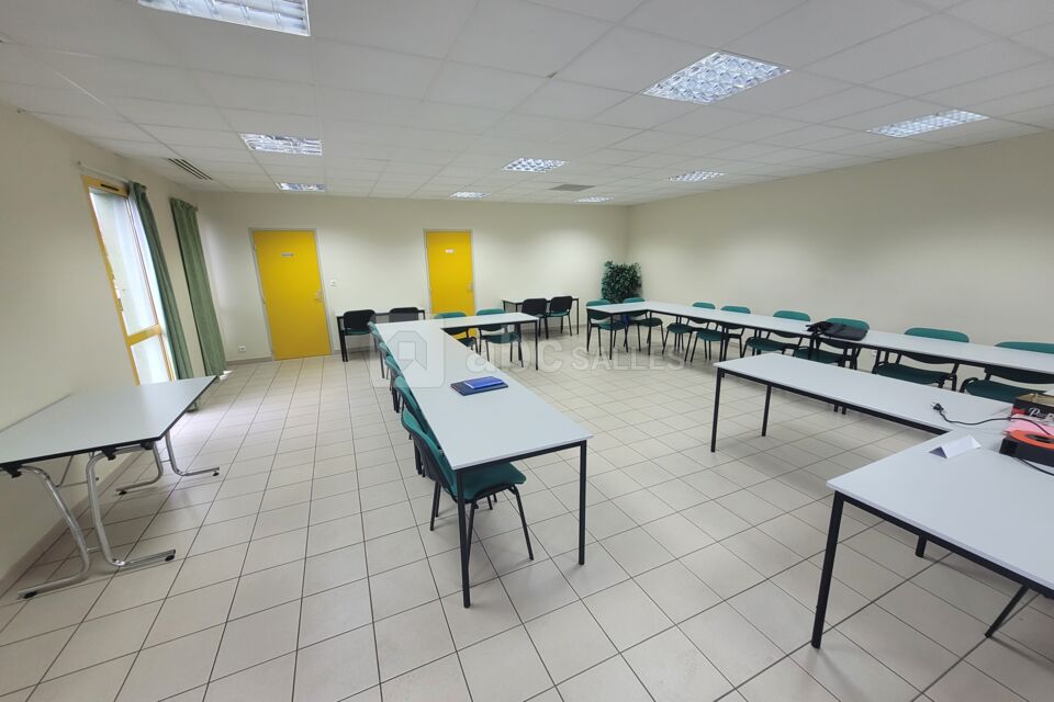 Salle de Réunion de l'Automobile Club des Deux Sèvres