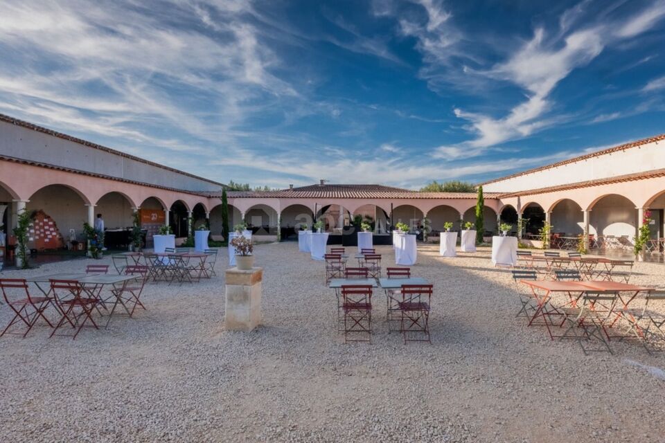 Le cloître et les extérieurs