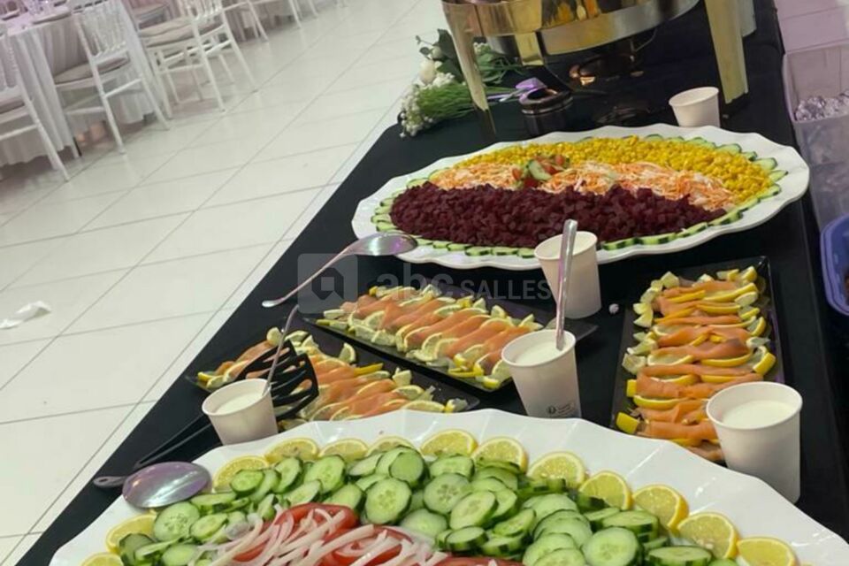 BUFFET  1ER ETAGE