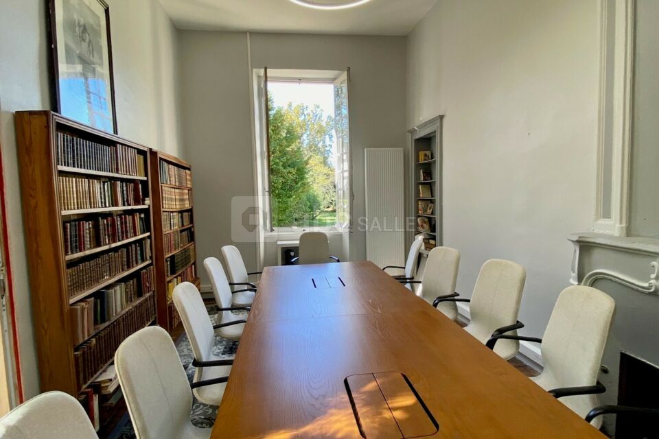 Salle de réunion numérique