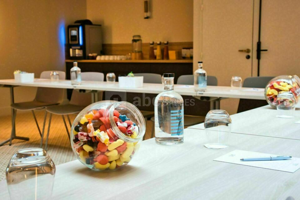 Yac Hôtel Paris Clichy 4*