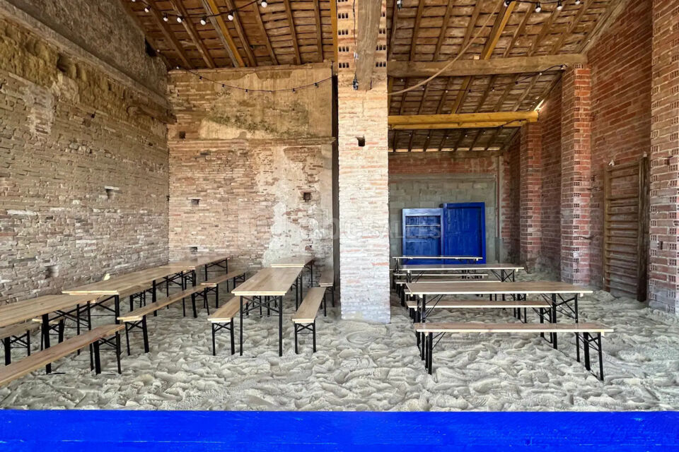 Tables de l'espace guinguette