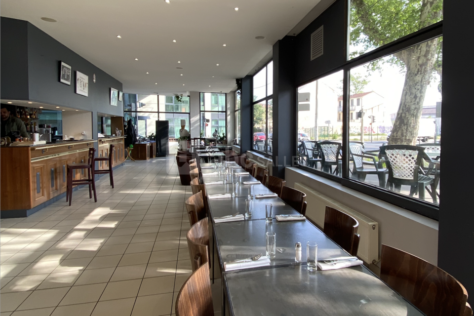 Au Petit Marché d'Une Faim d'Apprendre