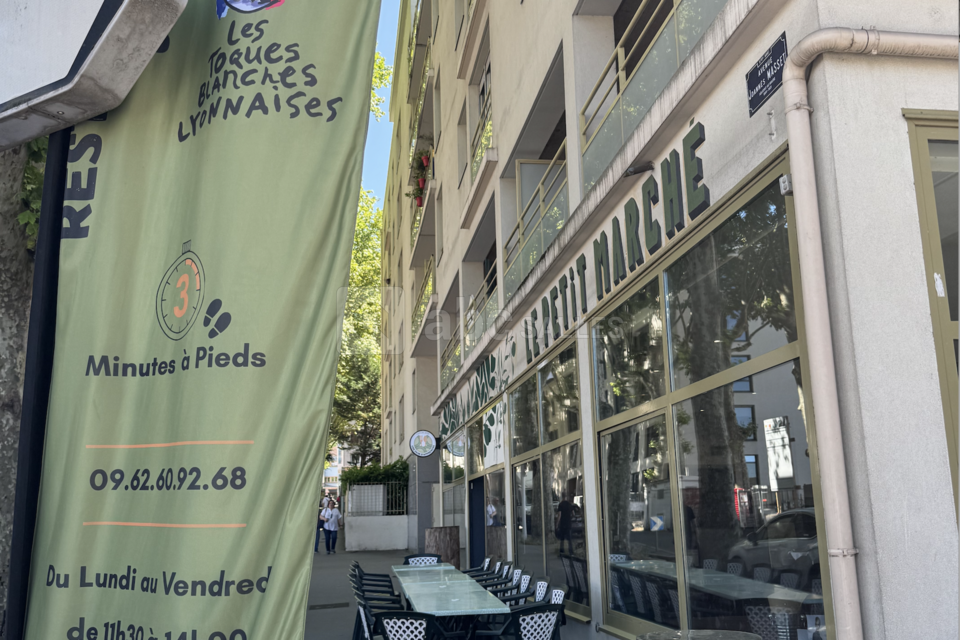 Au Petit Marché d'Une Faim d'Apprendre